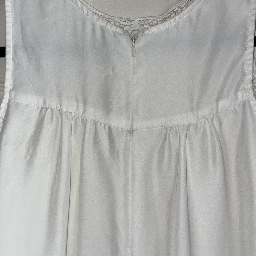 Jen’s Pirate Booty For Free People White/Ivory Lace And Satin Sleeveless… - Picture 7 of 10